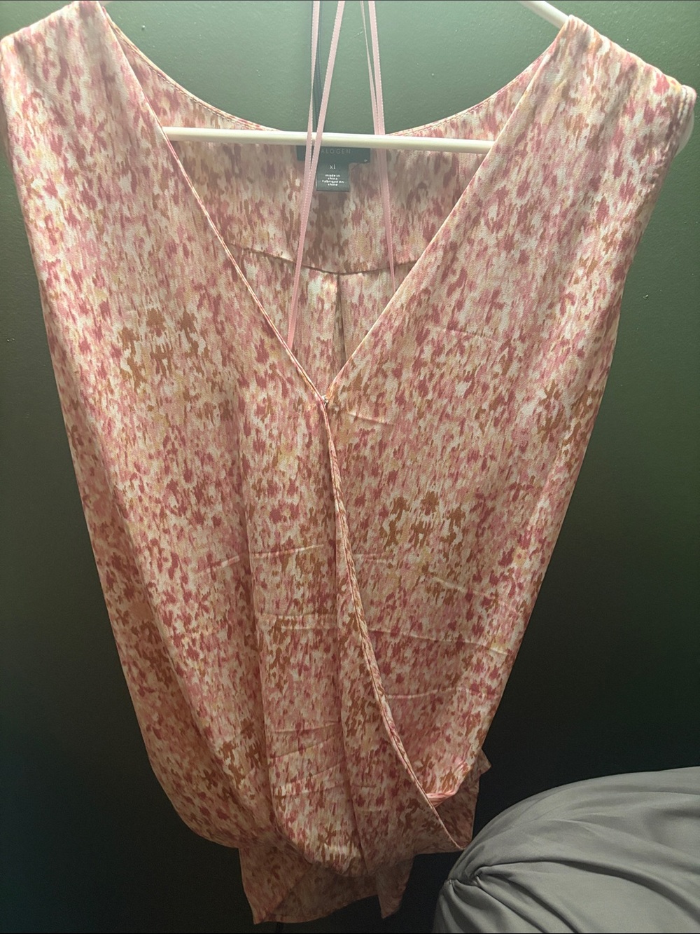 Halogen Pink and Cream Printed Surplice Sleeveless Blouse